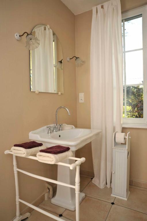 Chambres Et Tables D'Hotes Le Voriou Couddes 객실 사진